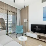 Shellter 117 K - By Jantar דירה *