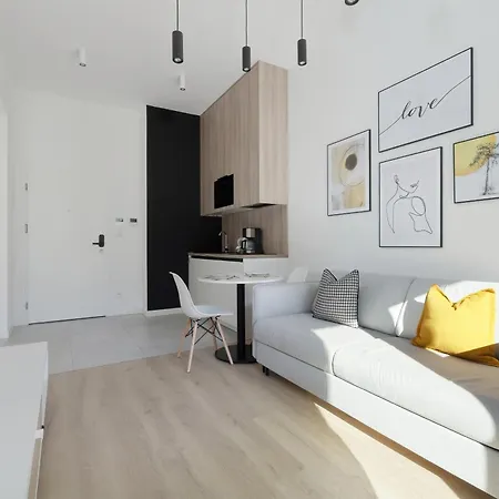 Shellter 117 K - By Jantar *