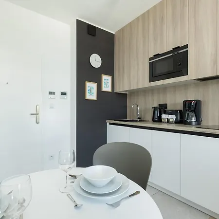 Shellter 117 K - By Jantar Apartmán Rogowo (Gryfice)
