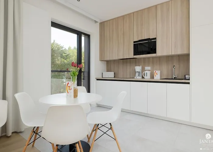 Apartment Shellter 117 K - By Jantar Rogowo (Gryfice)