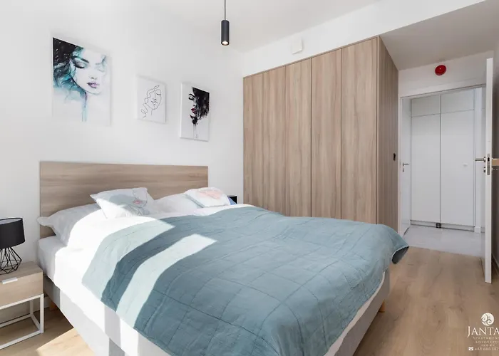 Shellter 117 K - By Jantar Rogowo (Gryfice)