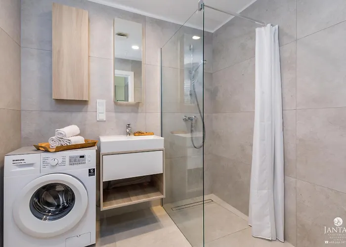 Shellter 117 K - By Jantar *