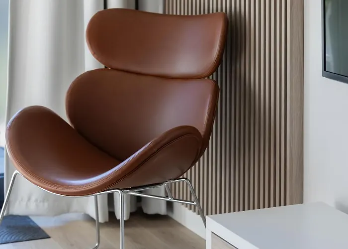 Shellter 117 K - By Jantar Apartment